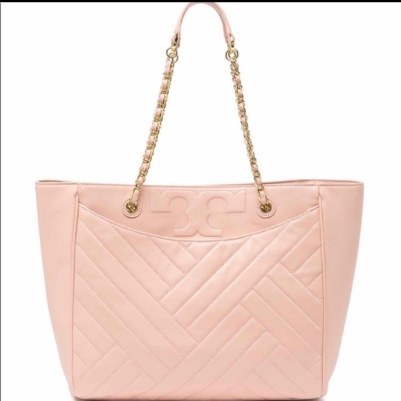 Tory Burch Handbags - 💼⭐HP⭐Tory Burch Pink Quilted Alexa Tote